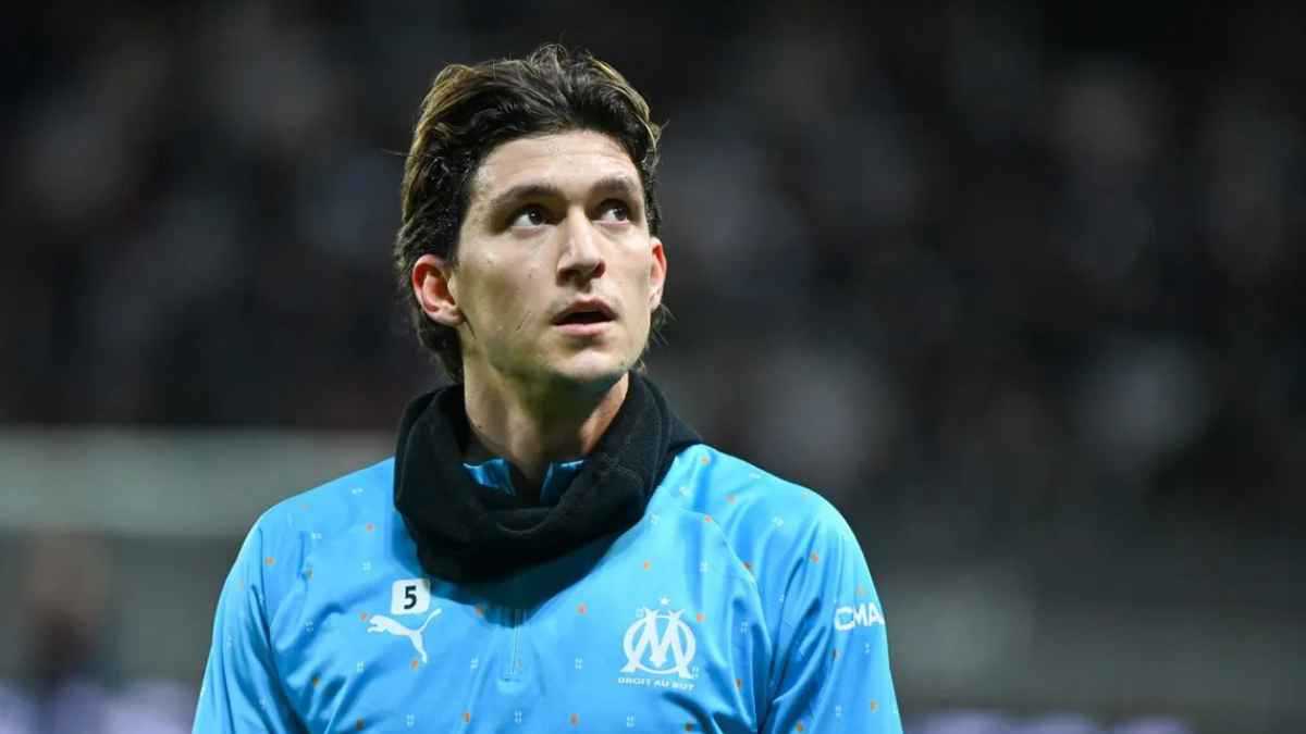 نجم أولمبيك مارسيليا يحسم موقفه من عرض القادسية السعودي