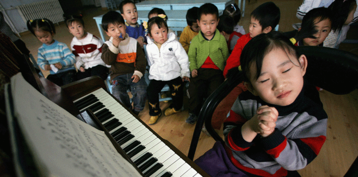 الأطفال في الصين يواجهون ضغوطًا شديدة في مدارسهم