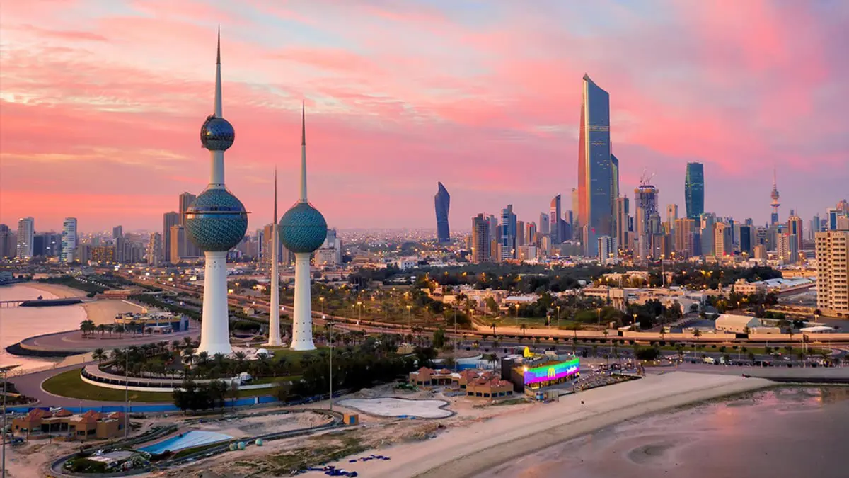 الكويت.. اجتماع وزاري لبحث انقطاع التيار الكهربائي بسبب الحر الشديد 