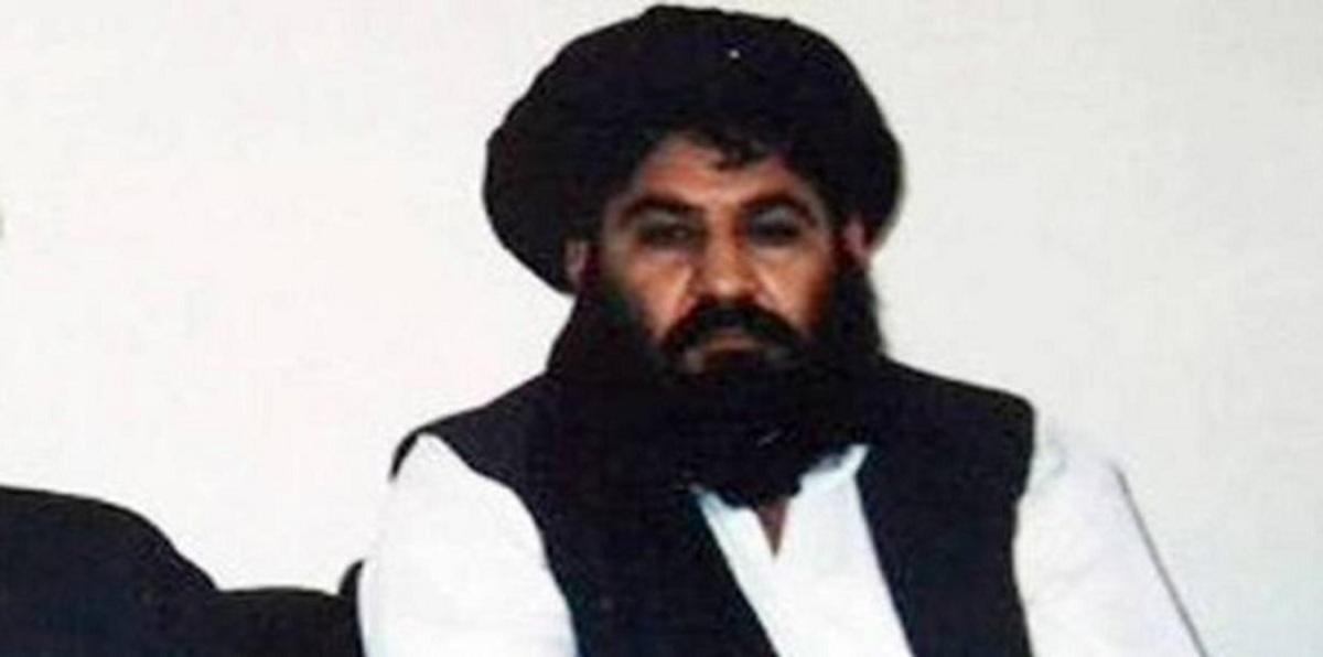 باكستان تستدعي السفير الأمريكي على خلفية مقتل زعيم طالبان