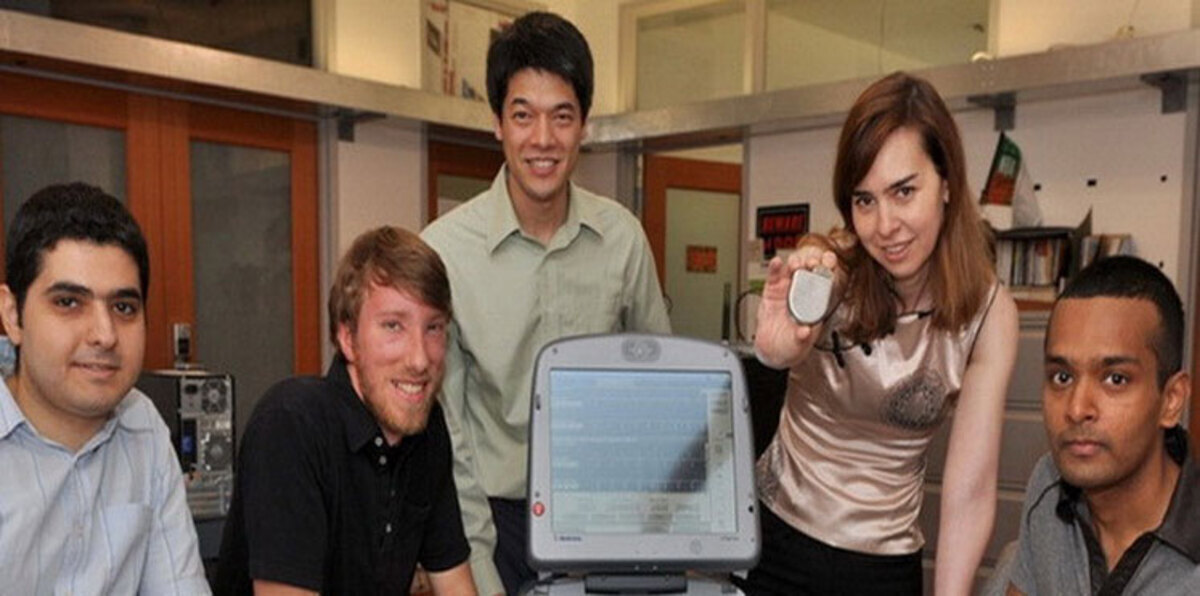 فتاة سورية تخترع نظاماً يتيح رؤية ما تعجز عنه العين