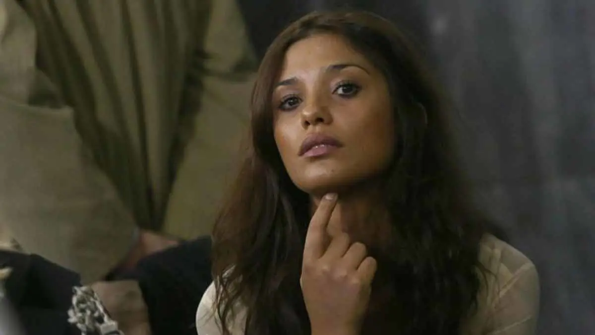 إيمان فاضل.. فضحت مجون برلسكوني وقُتلت بالسم فمن هي؟