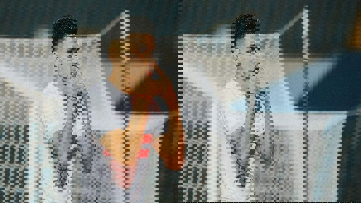 أول تعليق رسمي من الأهلي المصري بشأن التعاقد مع أشرف بن شرقي