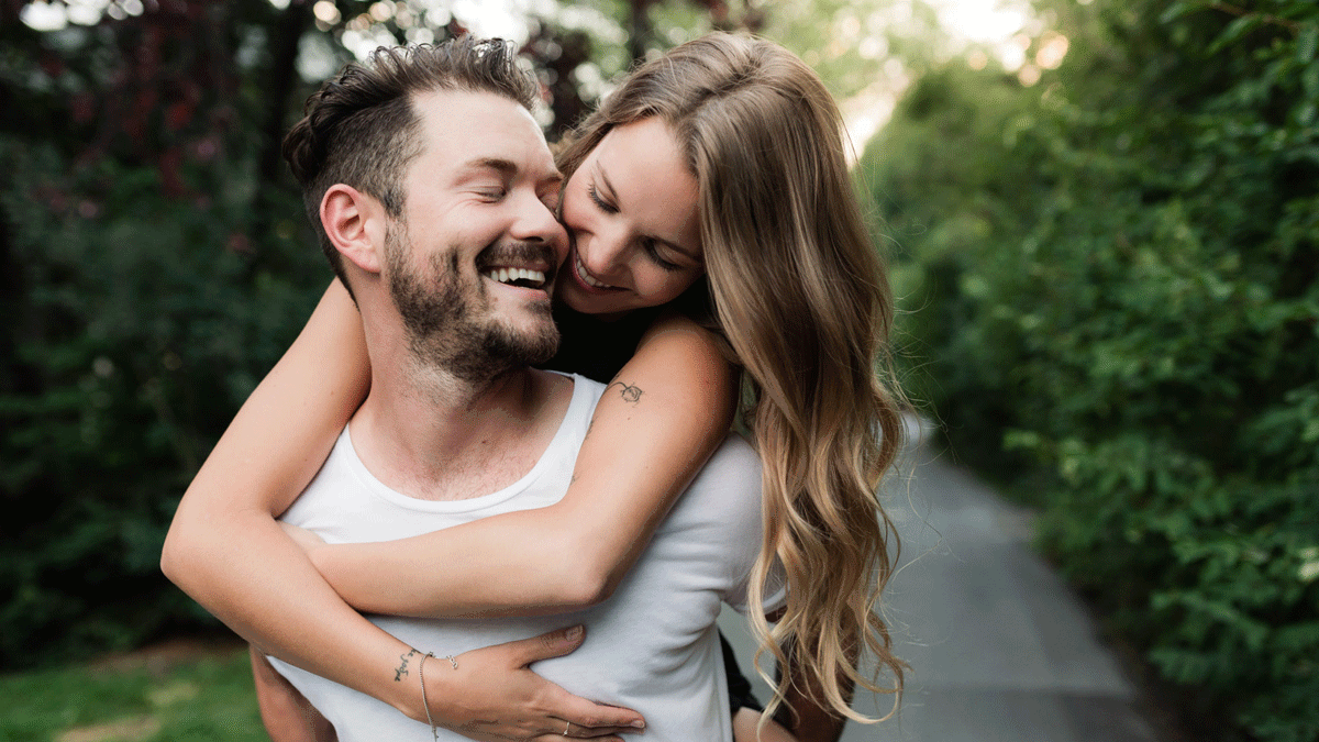 دراسة ثورية تكشف جينات خاصة بالرومانسية والحب