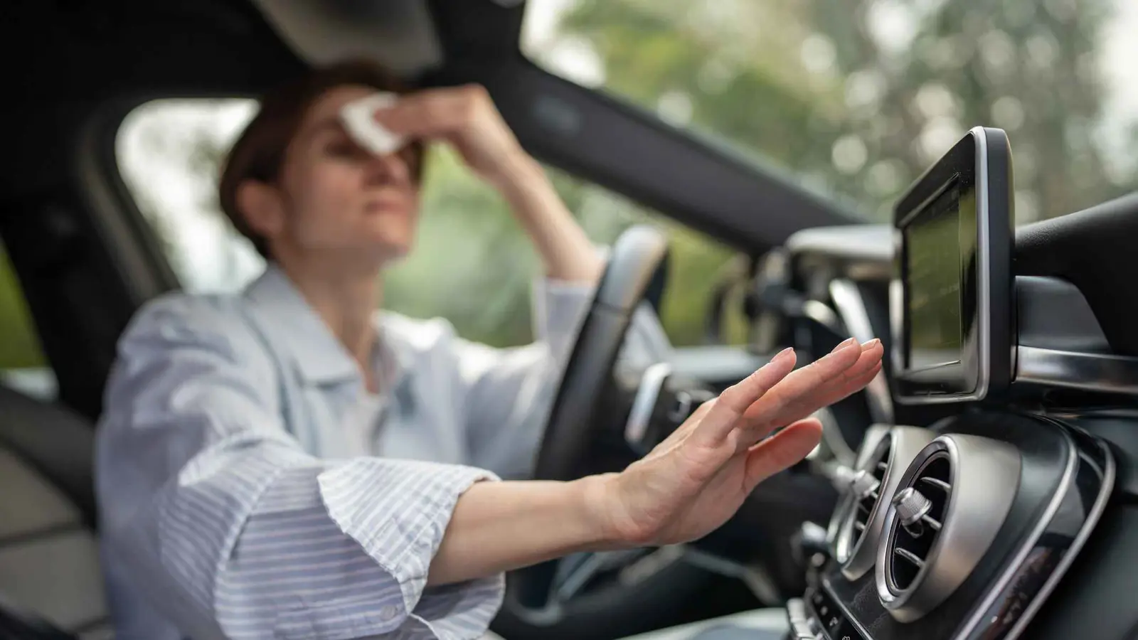 كي لا يكون "عدوك".. نصائح لاستخدام مكيف السيارة بأمان