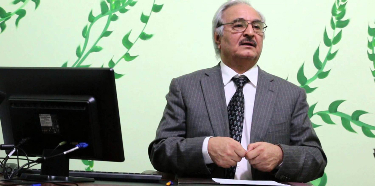 حفتر يتهم "المجلس الرئاسي" بدعم عصابات تعتدي على المهاجرين وتنتهك حقوقهم (صور)