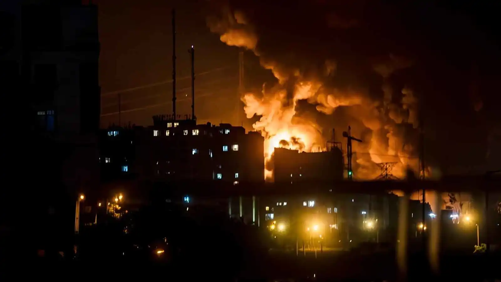 قبل مواجهة محتملة مع إسرائيل.. إيران تؤكد سلامة برنامجها النووي