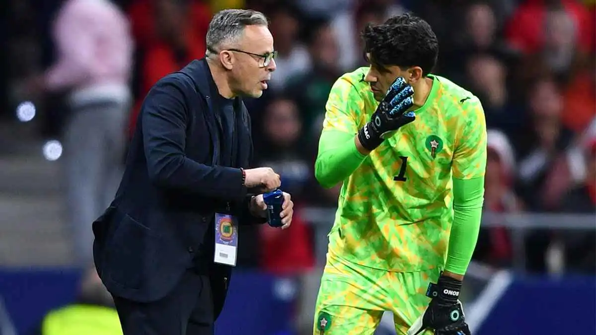 ياسين بونو يدعو بيتارتش نجم ريال مدريد لارتداء قميص منتخب المغرب