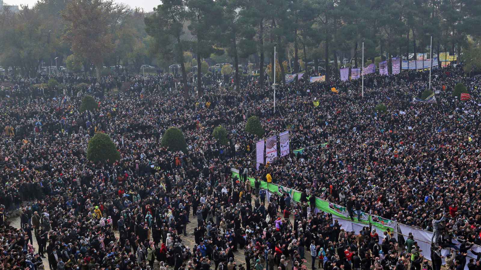 هددت بقمعها بكل حزم.. إيران تمنع كل أشكال الاحتجاجات