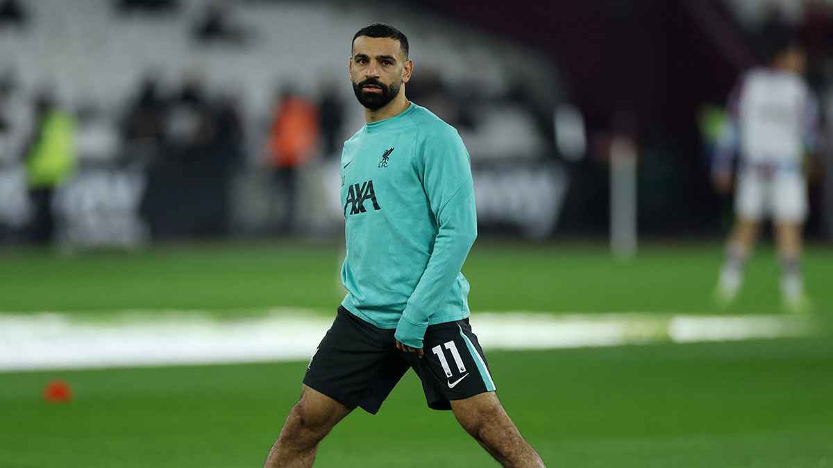 هل يدق إيلون ماسك مسمارًا في نعش رحيل محمد صلاح عن ليفربول؟