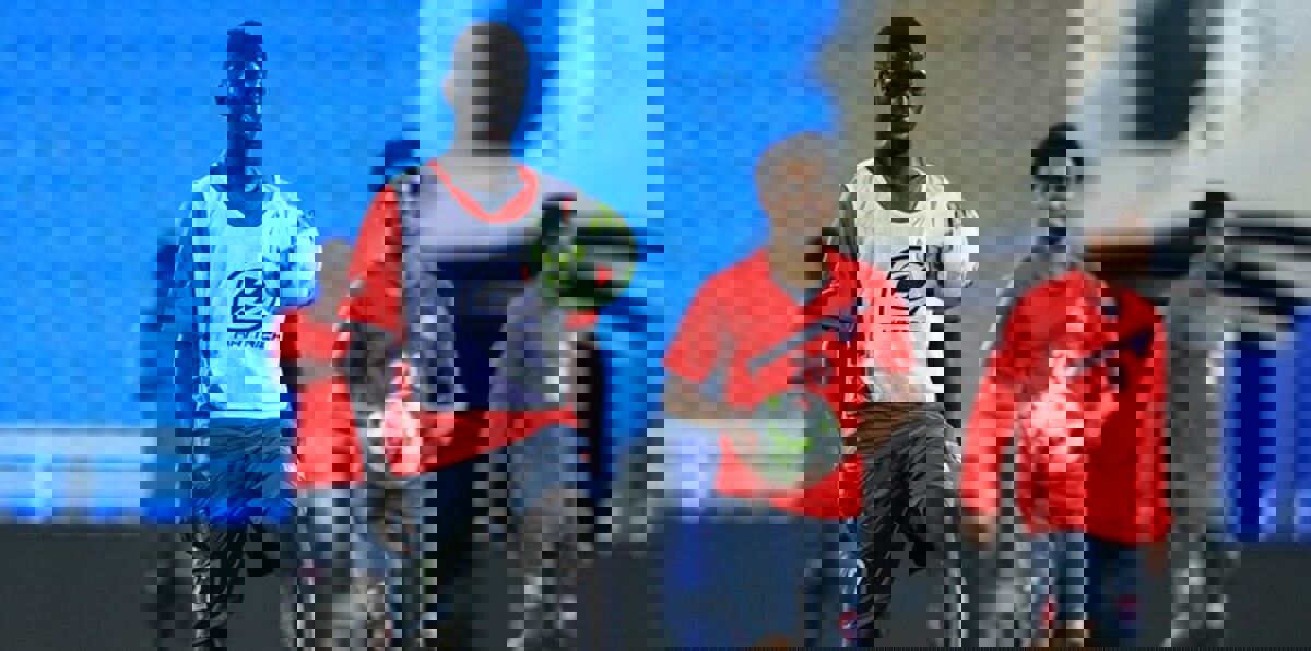 نادٍ سعودي يعرضُ دفعَ راتبٍ لزوجةِ أحدِ لاعبيه