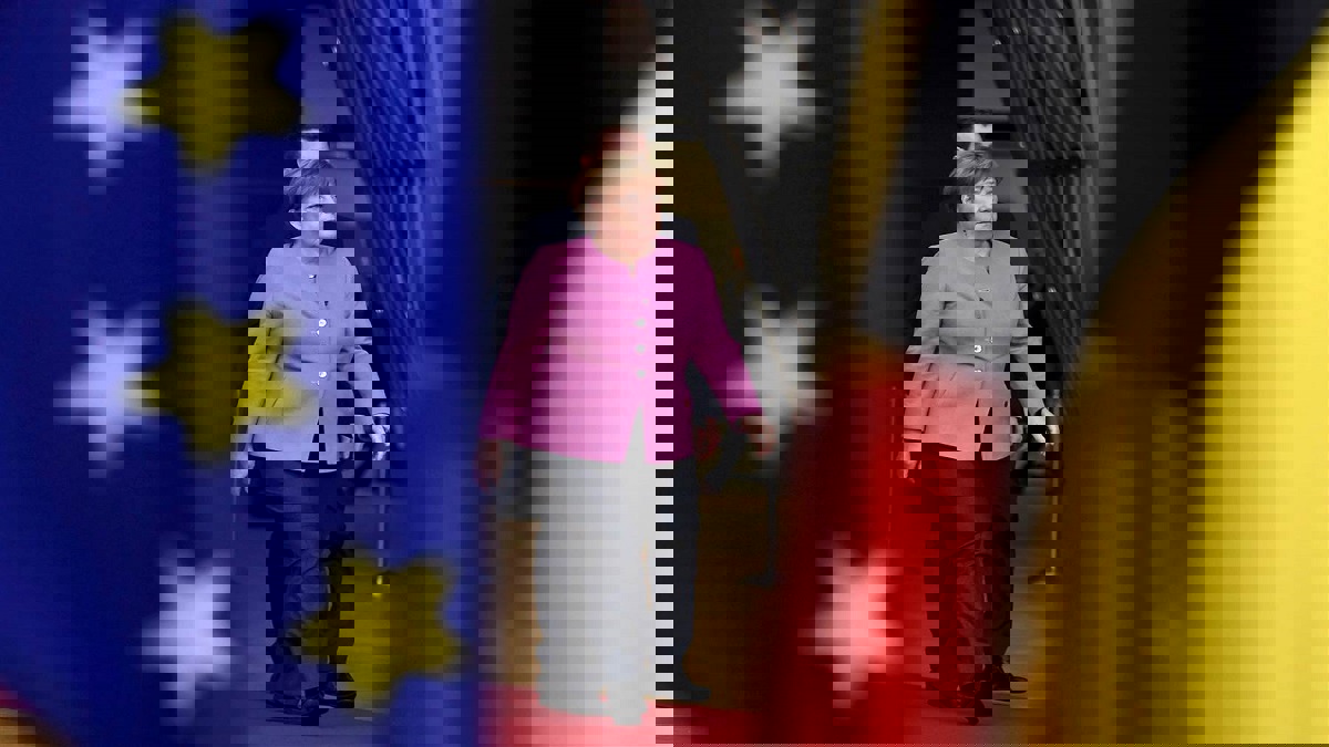 منافسو ميركل على رئاسة حزبها يتسابقون لدفن إرث المستشارة