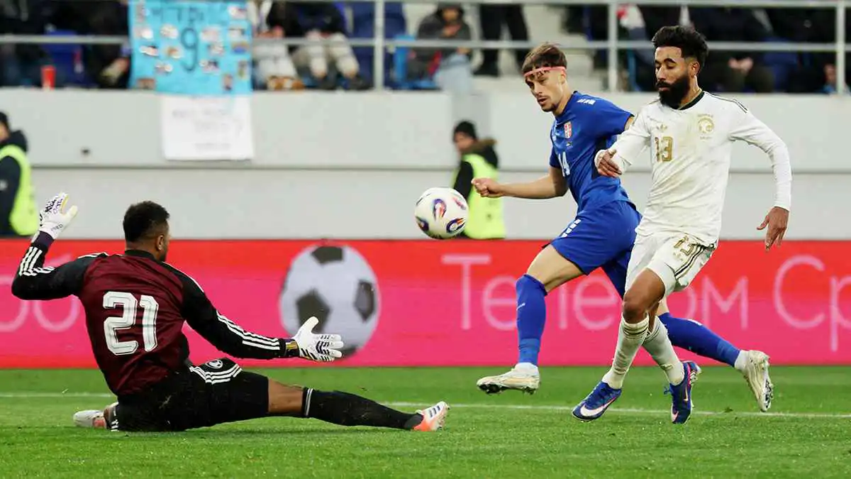 ليس رينارد وحده.. 3 أسباب وراء تراجع أداء المنتخب السعودي