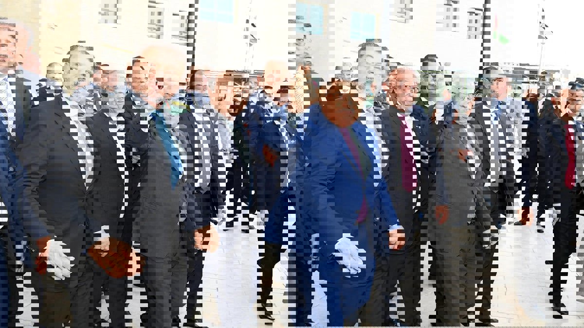 محللون: قرارات الرئيس الفلسطيني غامضة تنقصها آليات التطبيق