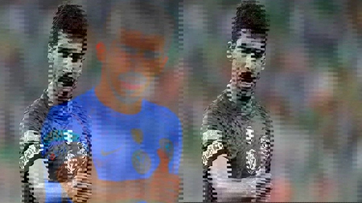 الاتحاد والشباب يتنافسان للحصول على توقيع عبدالله الحافظ