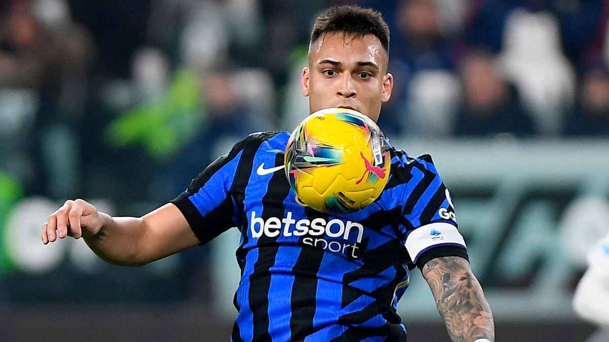 لاوتارو مارتينيز يواجه خطر الإيقاف بعد خسارة إنتر أمام يوفنتوس (فيديو)