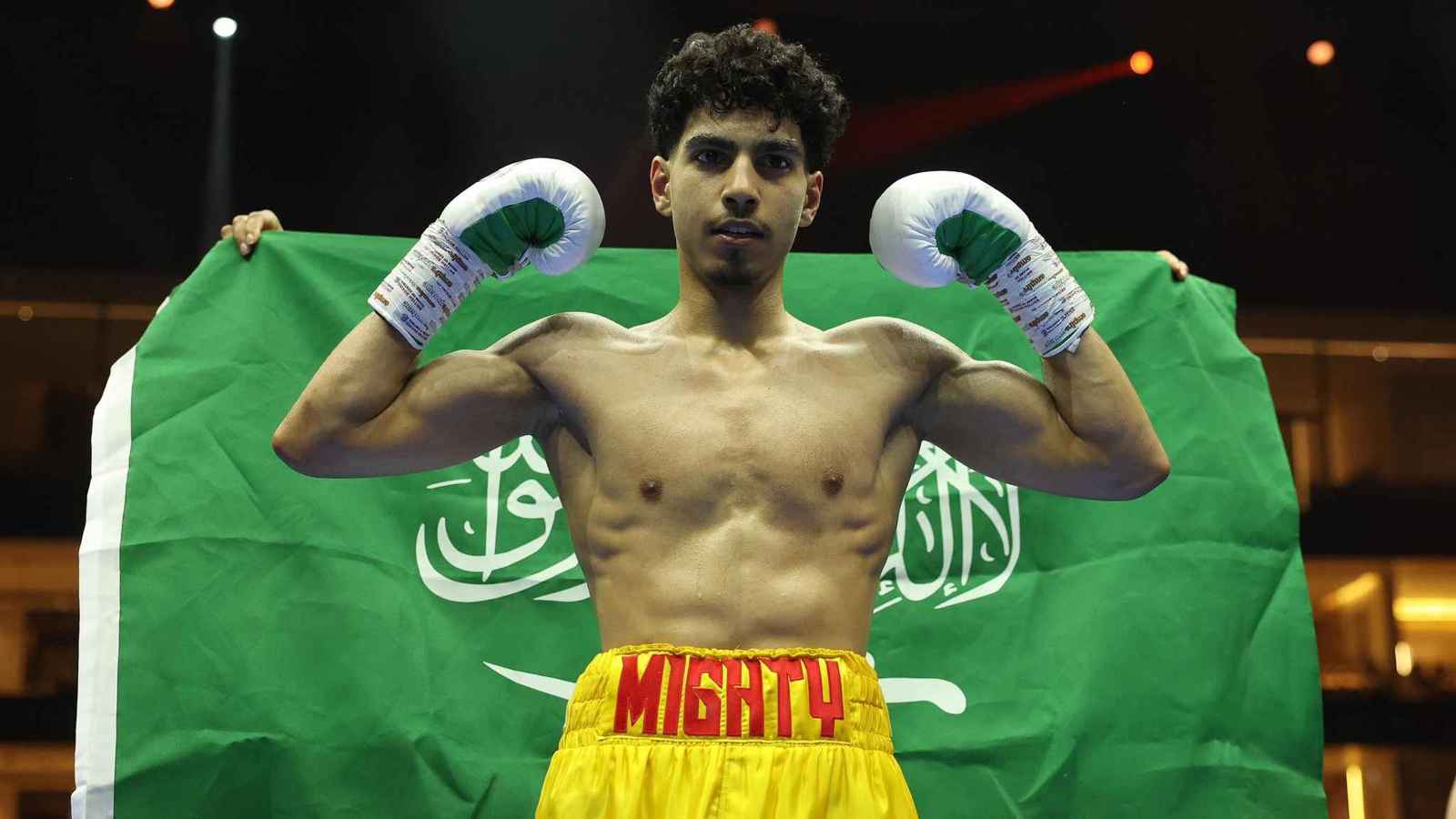 تفاعل معه تركي آل الشيخ.. من هو الملاكم السعودي محمد العقيل؟