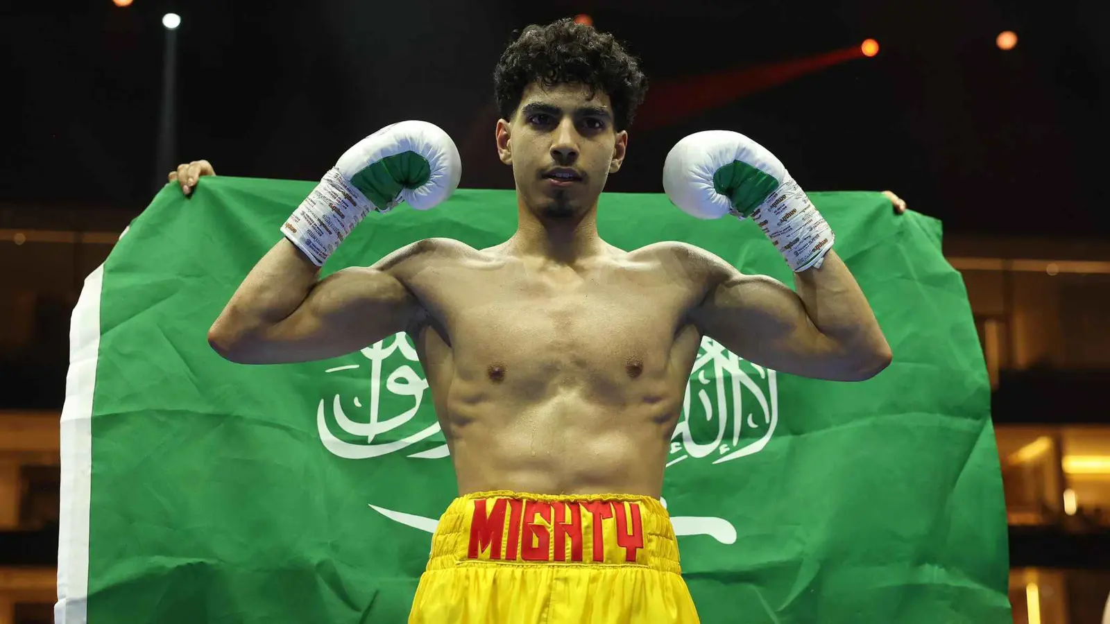 تفاعل معه تركي آل الشيخ.. من هو الملاكم السعودي محمد العقيل؟