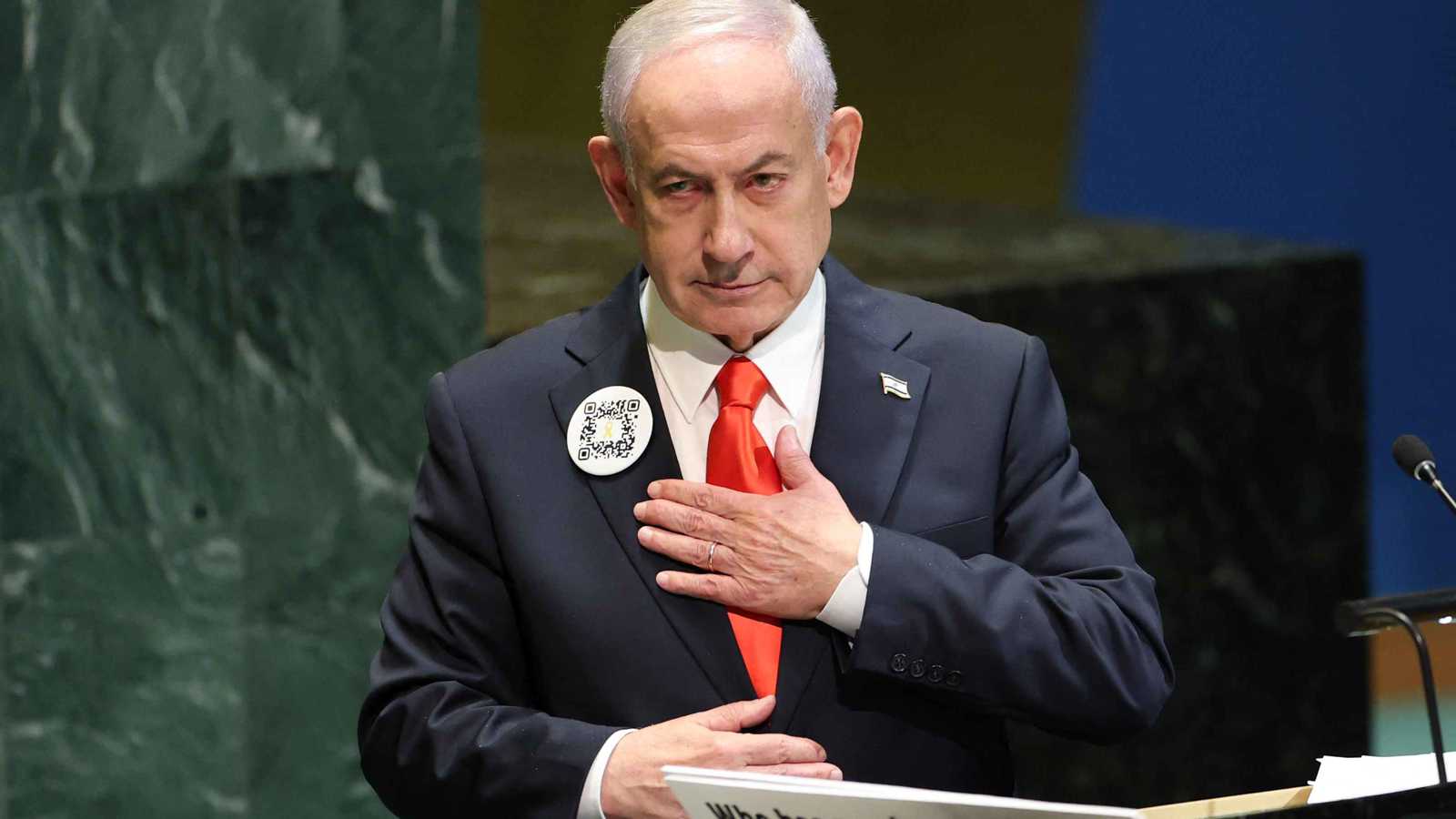 بشكل مفاجئ.. نتنياهو يغادر جلسة المحاكمة بعد تلقيه "ظرفا غامضا"‎