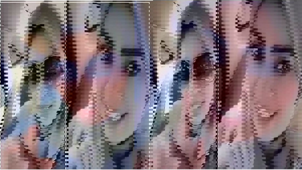 أميرة الناصر تعتذر للسعوديين على مقطع "سيكل أبونا آدم" 