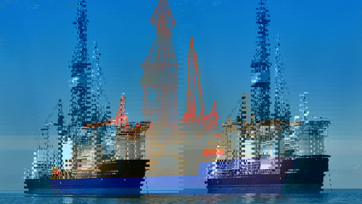 لبنان يبدأ استكشاف النفط في المتوسط