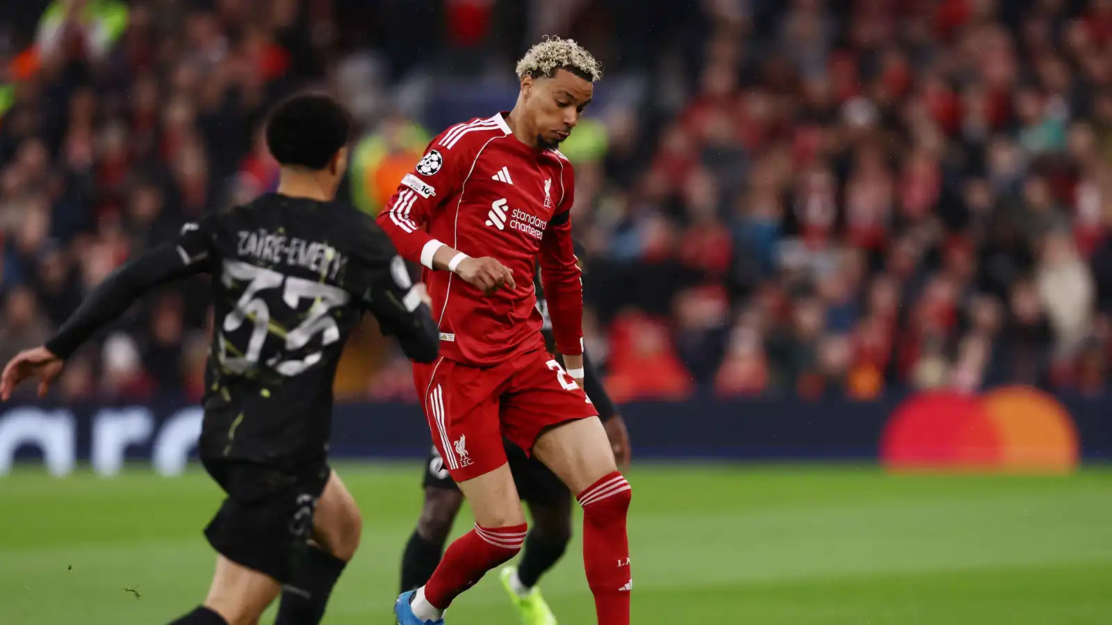 أول تشخيص لإصابة إيكيتيكي "المرعبة" أمام سان جيرمان (صورة)