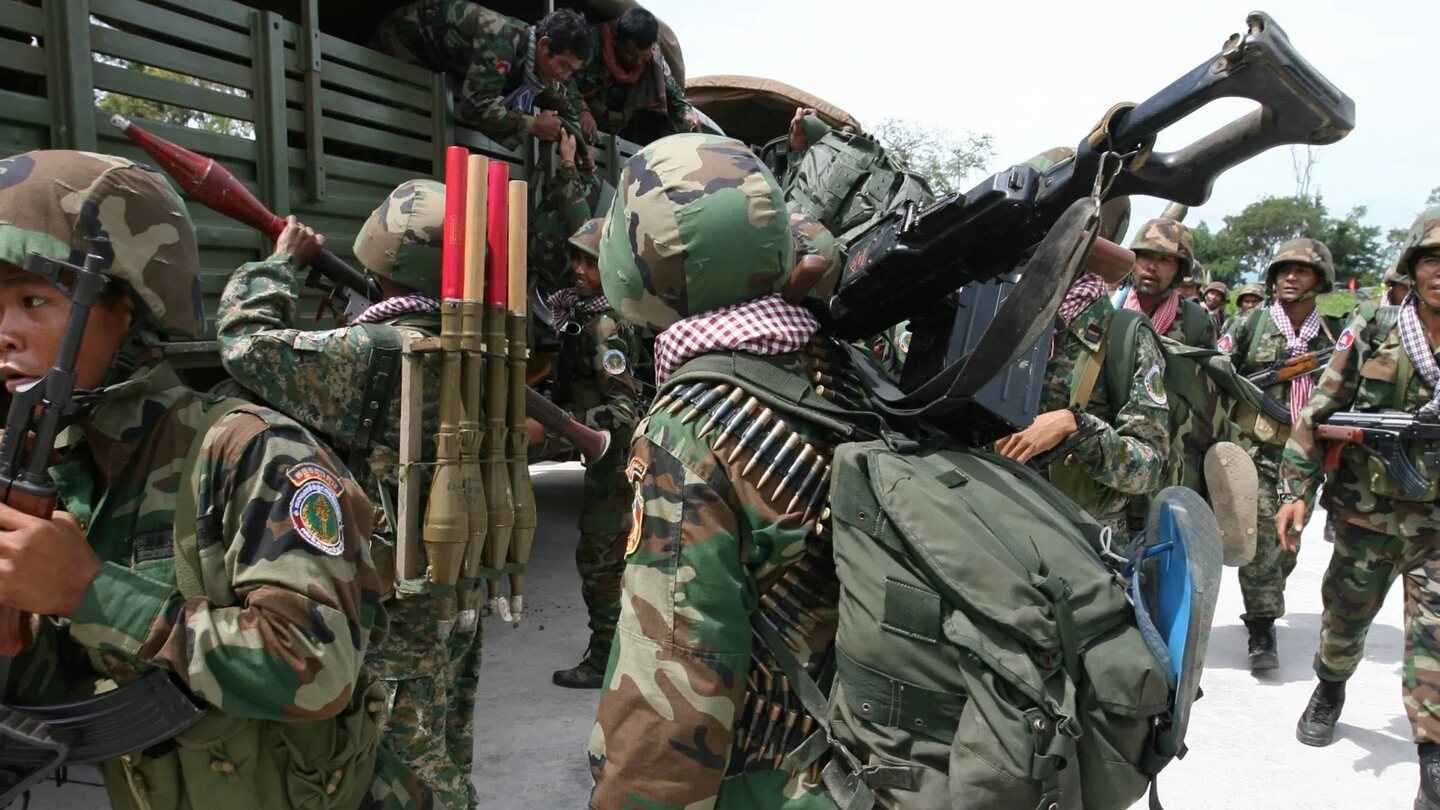 الصين تحذّر مواطنيها من السفر إلى مناطق النزاع بين كمبوديا وتايلاند