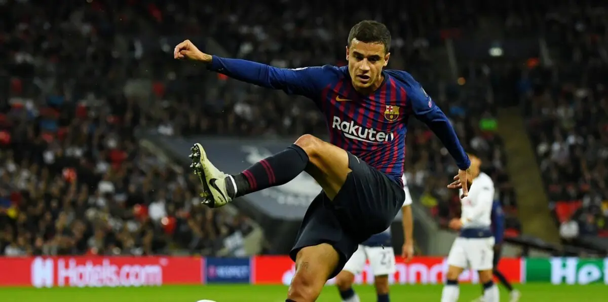 كوتينيو يقنع برشلونة بضم فيرمينيو مهاجم نادي ليفربول