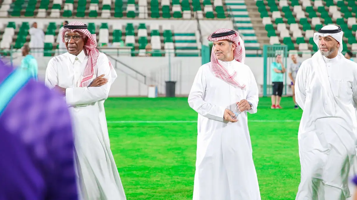 تقرير: ماجد النفيعي يقدم استقالته من رئاسة الأهلي السعودي