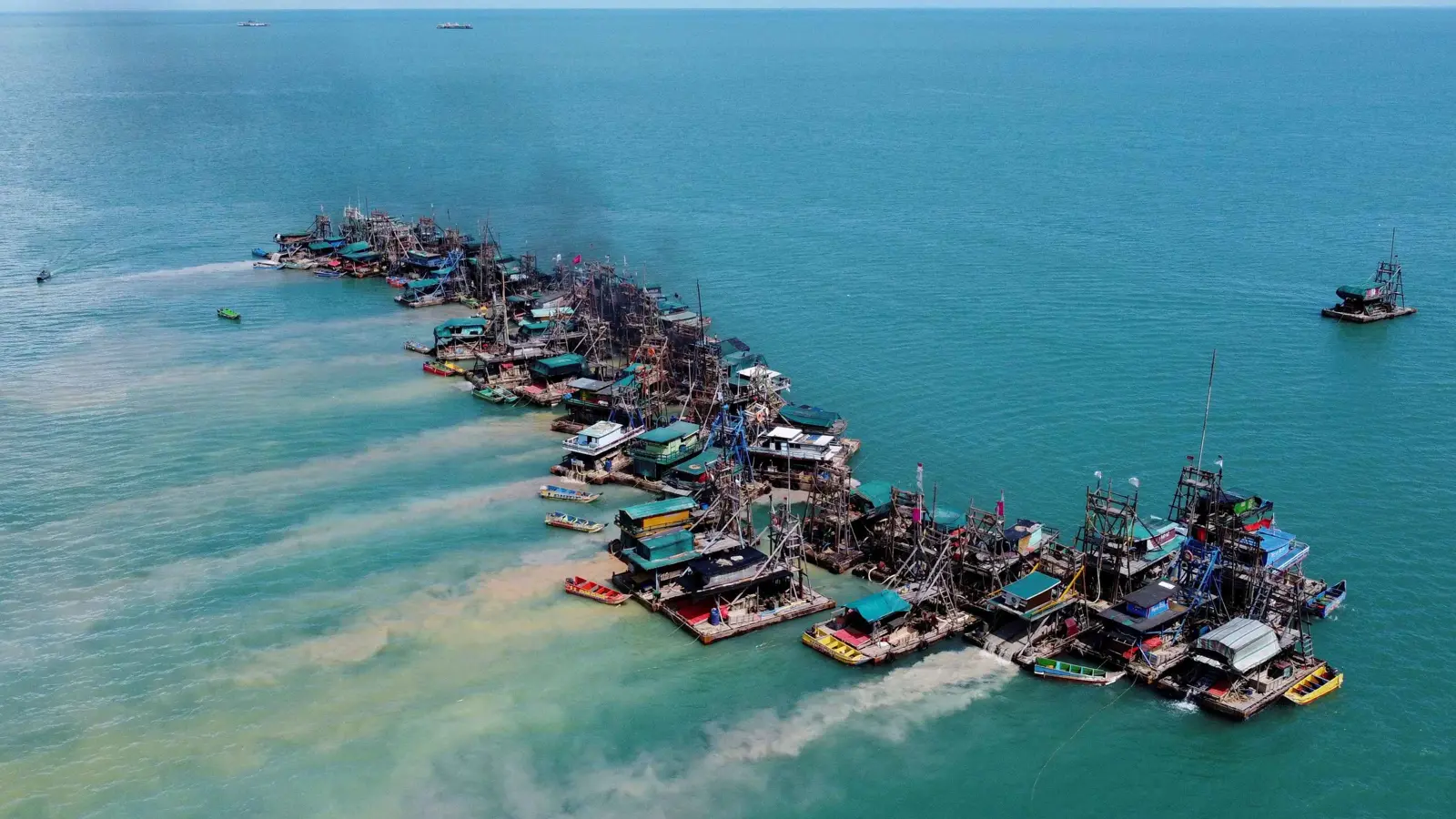 عقبات تكنولوجية ومخاوف بيئية تواجه خطة ترامب للتعدين في قاع البحار