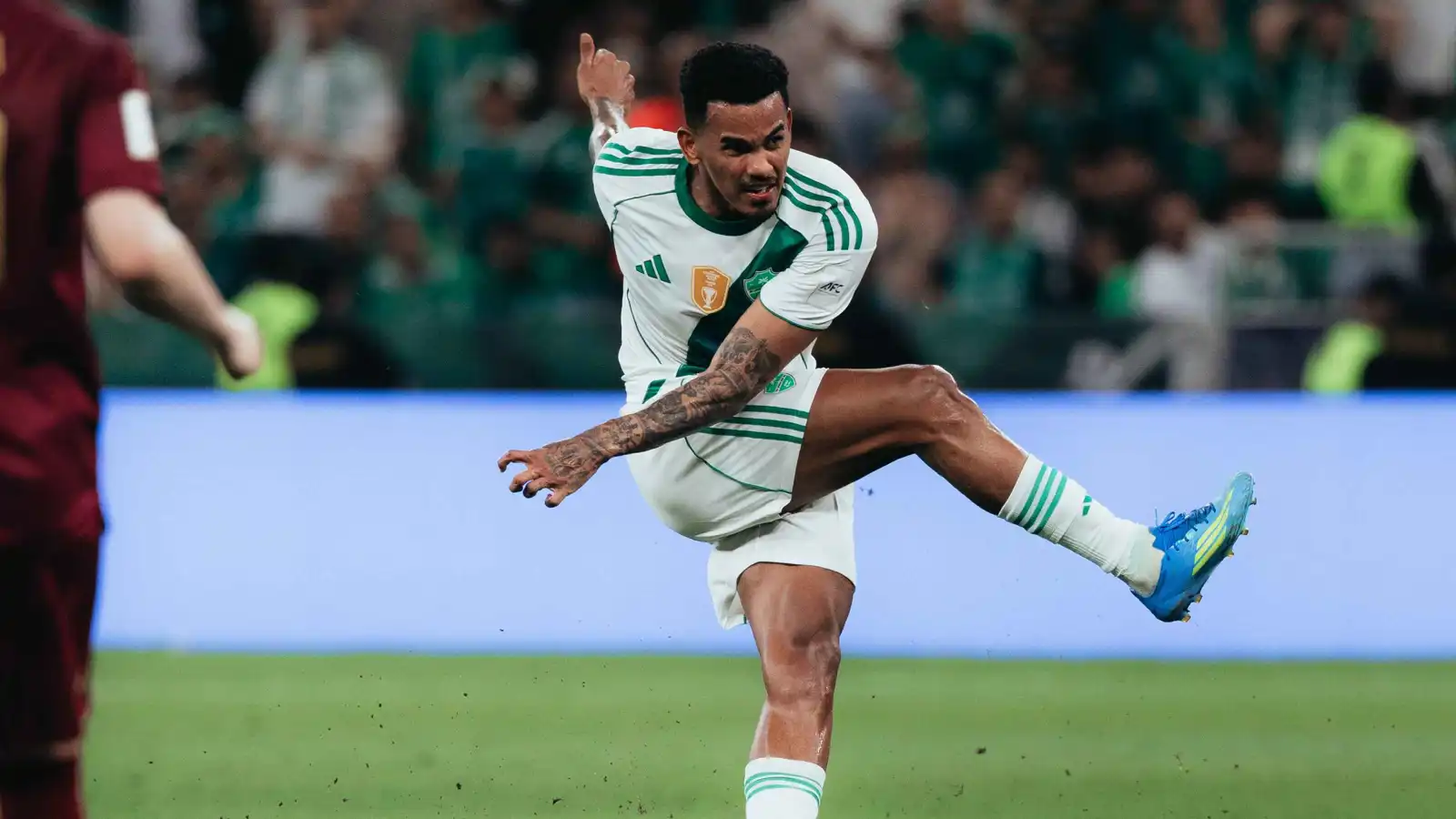 كم بلغت سرعة تسديدة هدف غالينو في مرمى فيسيل كوبي؟