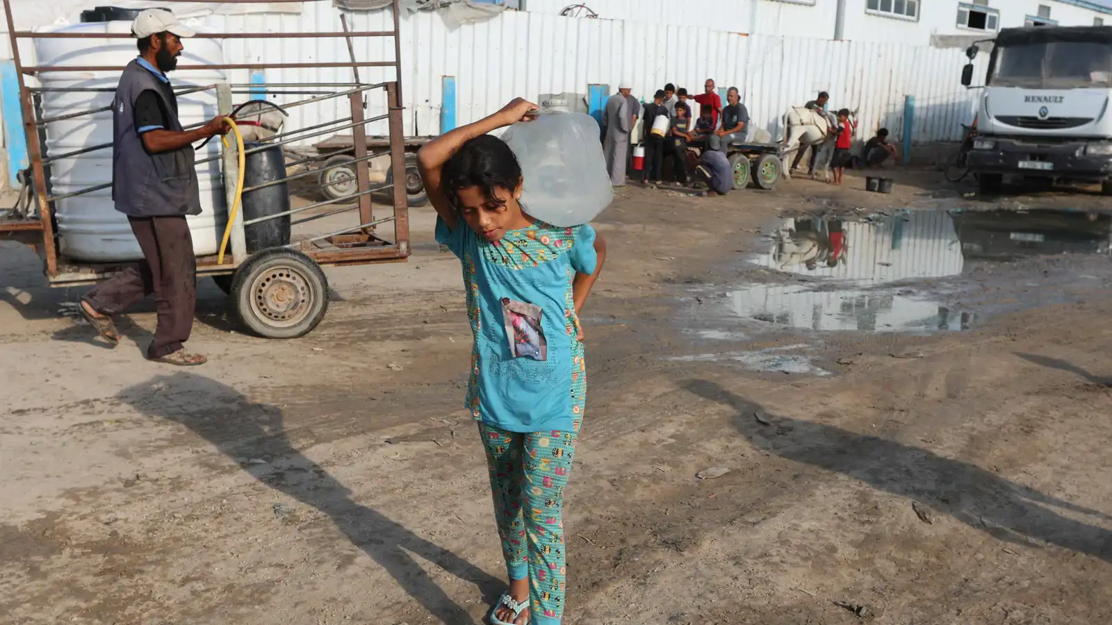 مسؤول أوروبي: عوائق كبيرة تقوض العمليات الإنسانية في غزة