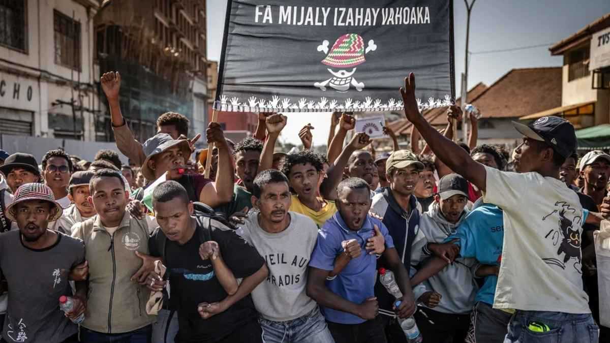 خلف قتيلا ومصابين.. "عنف الجامعات" يختبر سلطة حكام مدغشقر الجدد