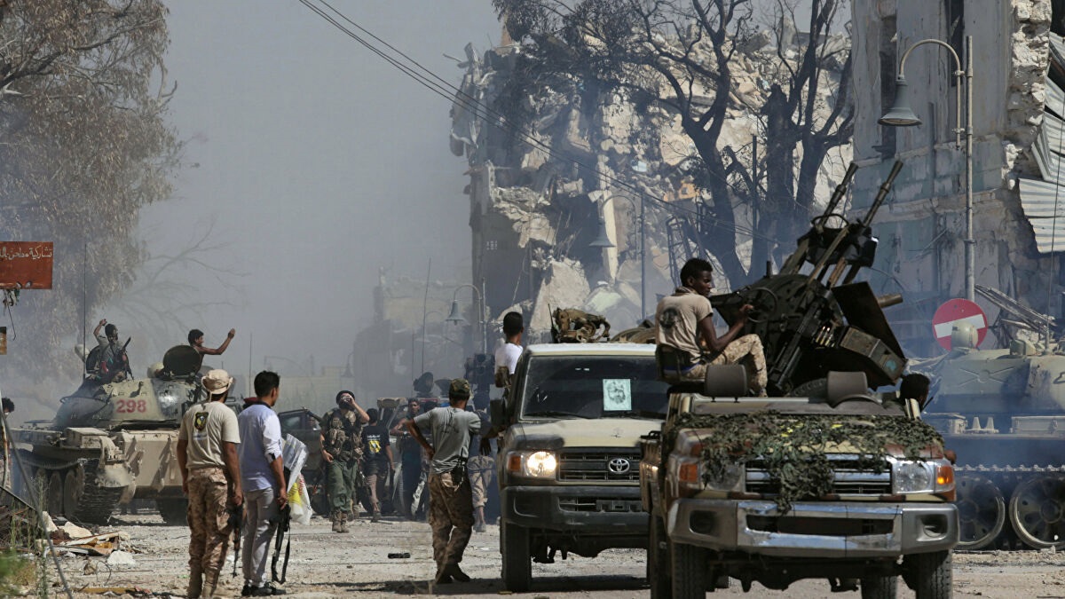 مستهدفا تجمعات المرتزقة.. الجيش الليبي يحرز تقدما ميدانيا جديدا في طرابلس (فيديو)