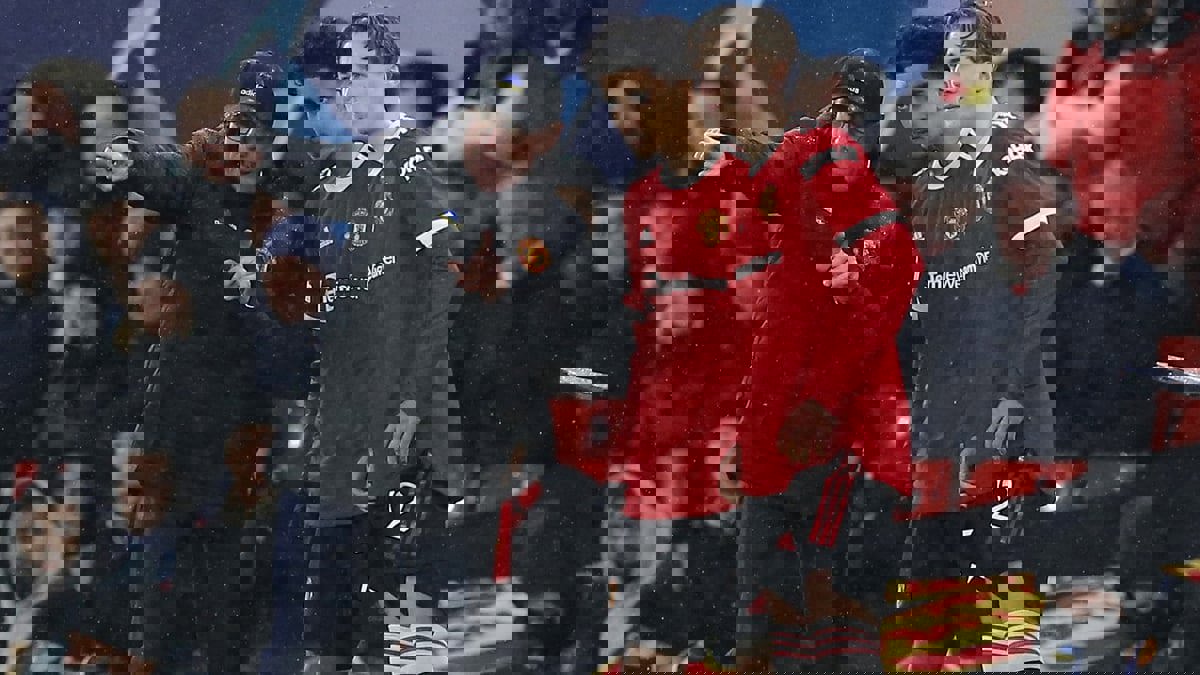 من هو زيدان إقبال أول عراقي يشارك مع مانشستر يونايتد في دوري أبطال أوروبا؟