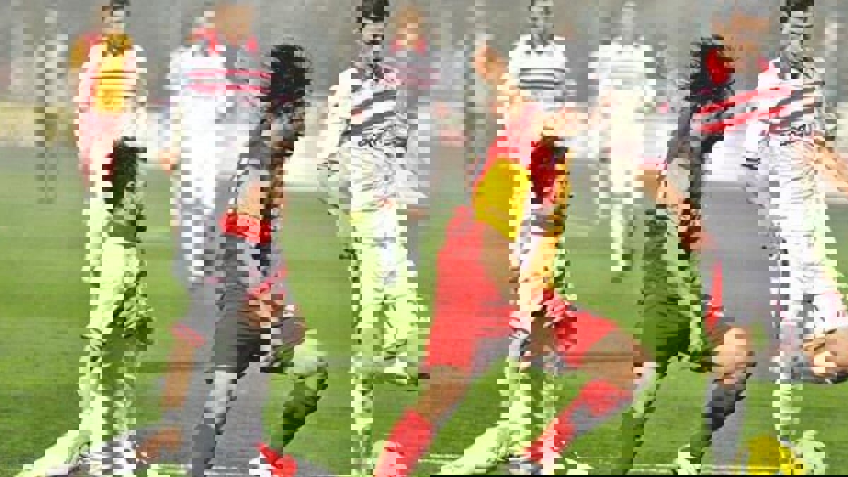 ما قصة سامسون سبور الذي ارتدي ملابس تشبه أطقم نادي الزمالك؟ (صور)