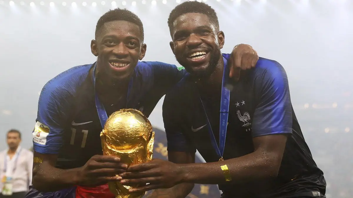 صامويل أومتيتي يعترف: شاركت مع منتخب فرنسا في كأس العالم مصابًا