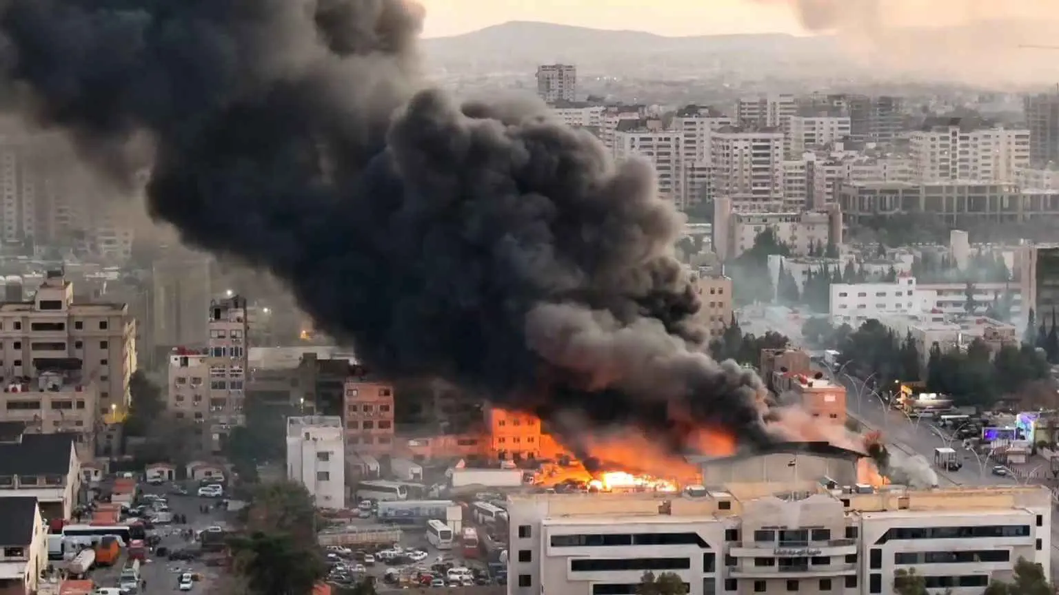 إسرائيل تحذر الفصائل السورية من التعامل مع إيران