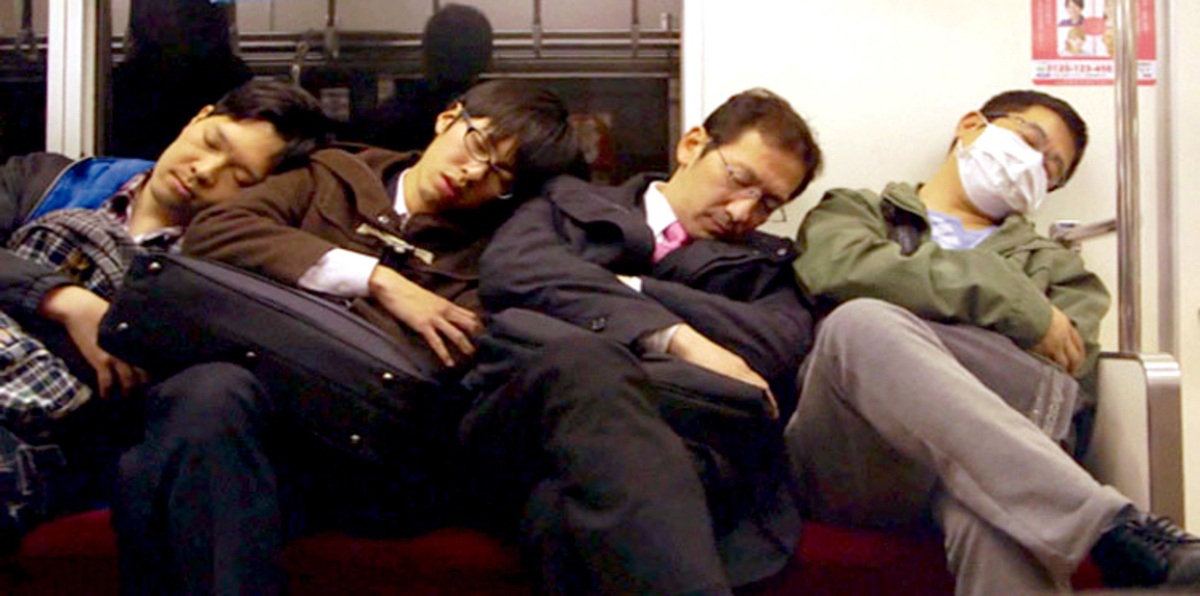 في اليابان.. أخذ القيلولة علنًا دليل على "الاجتهاد"