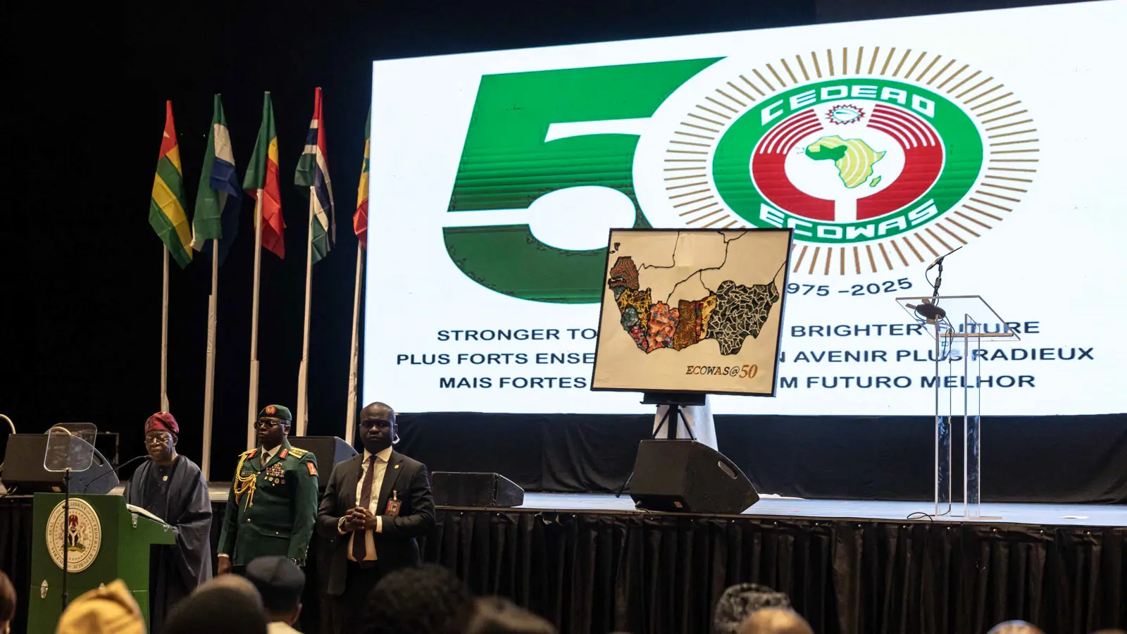 هل فقدت "إيكواس" نفوذها في غرب أفريقيا؟