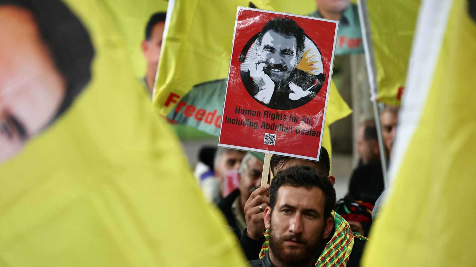 لأول مرة.. لجنة برلمانية تركية تزور عبد الله أوجلان في سجنه