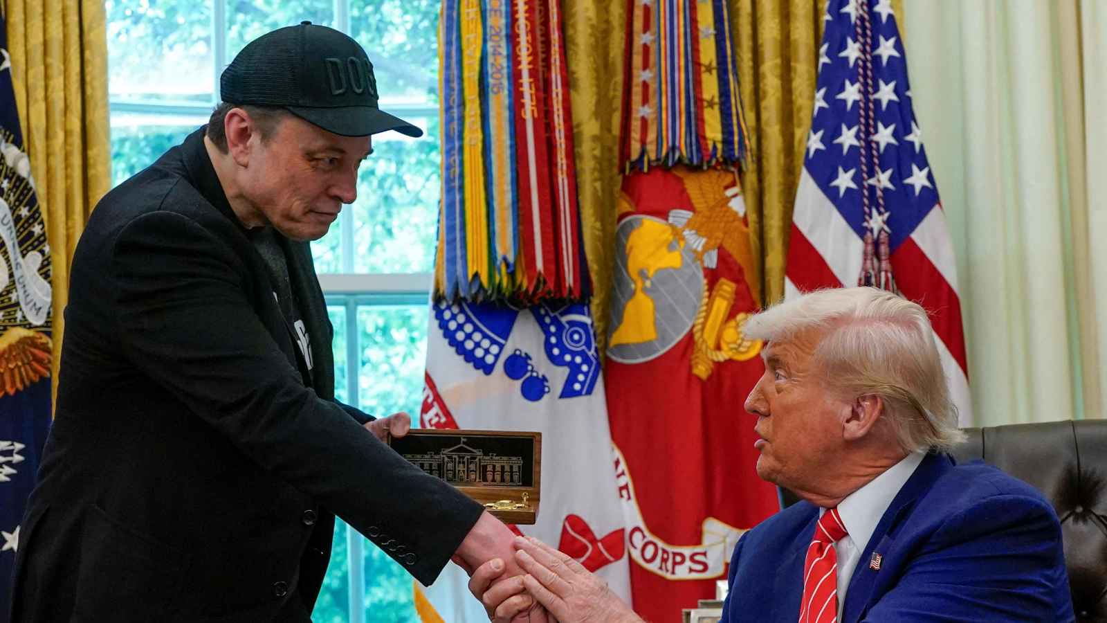 "انقلاب مفاجئ".. الديمقراطيون وماسك يتحالفون ضد ترامب