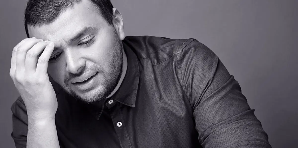 مصر.. الفنان "رامي صبري" يوجه رسالة لجمهوره من داخل السجن