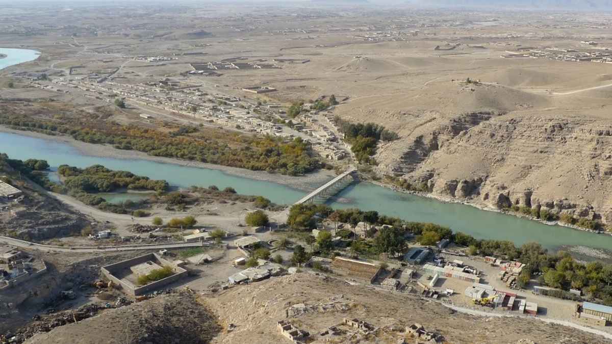 استمرار الخلاف بين إيران وأفغانستان على المياه الحدودية