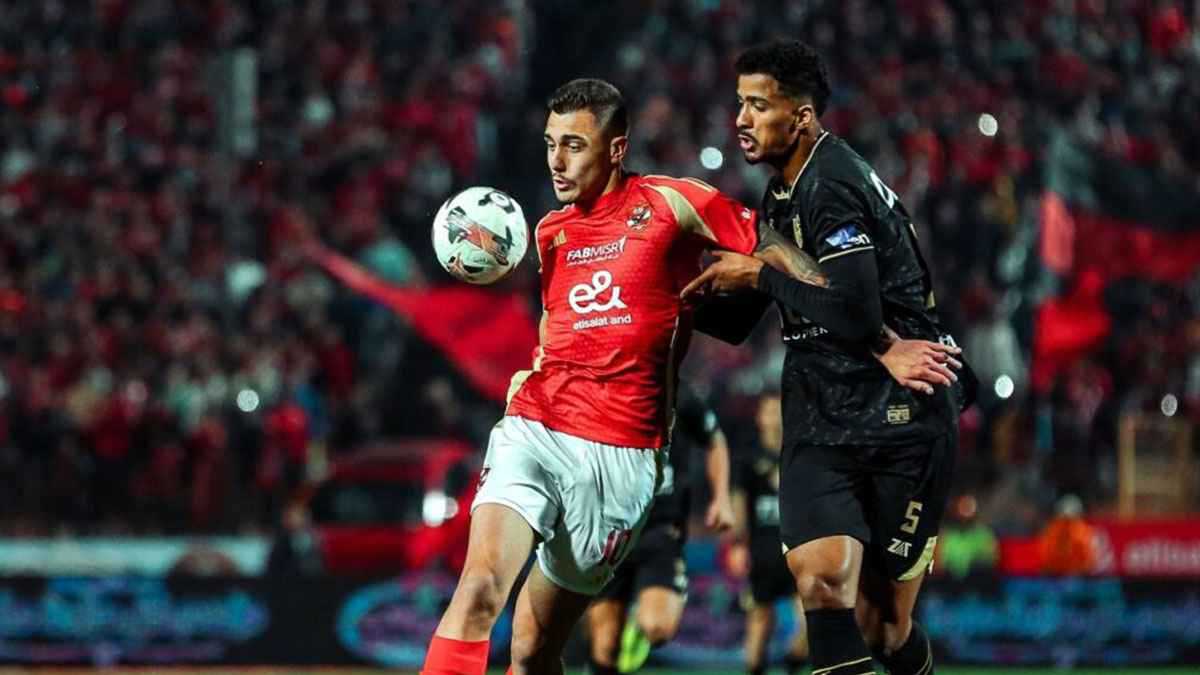 قناتا الأهلي والزمالك تفاجئان جماهير الناديين بحدث غير مسبوق