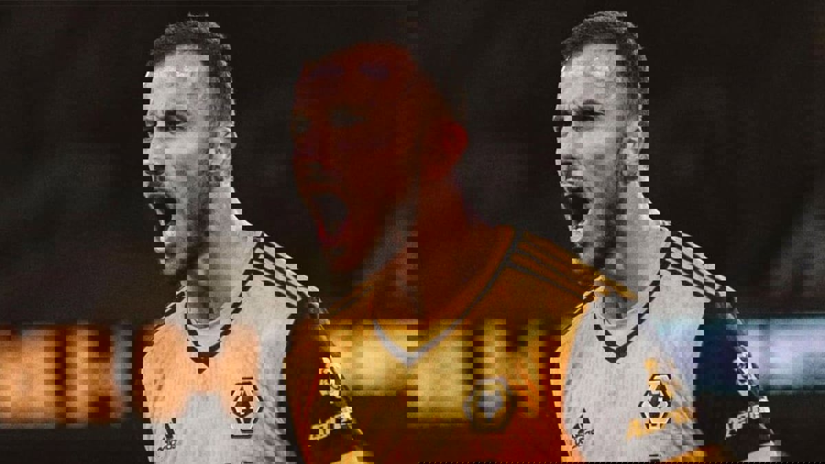 آخر تطورات مفاوضات النادي الأهلي السعودي مع رومان سايس نجم وولفرهامبتون