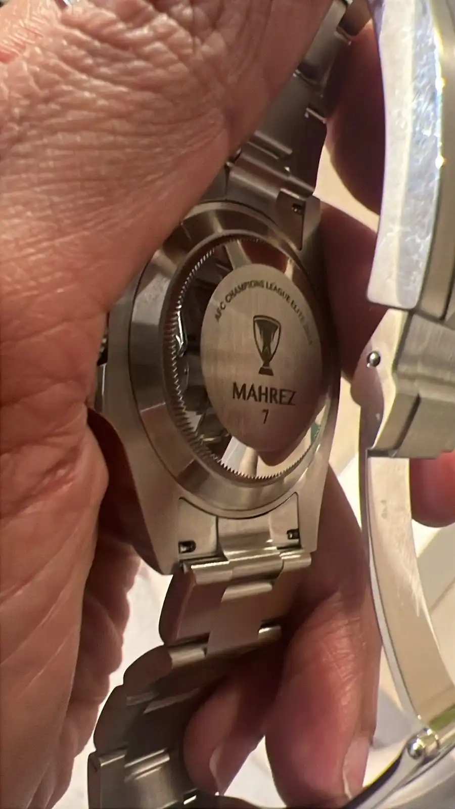 هدية رياض محرز