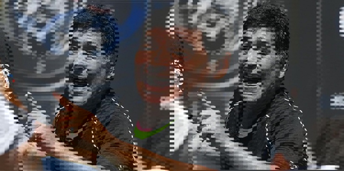 مارادونا يتحدث عن معاناة كرة القدم ويكشف عن اقتراحه لرئيس الفيفا