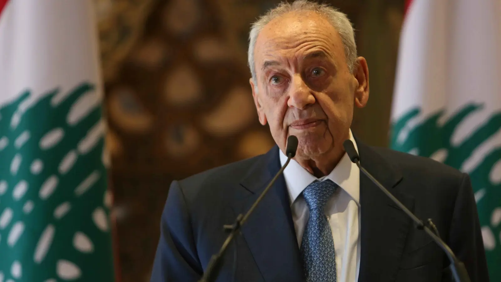 لماذا يصر بري على تسمية مرشحي الرئاسة اللبنانية؟