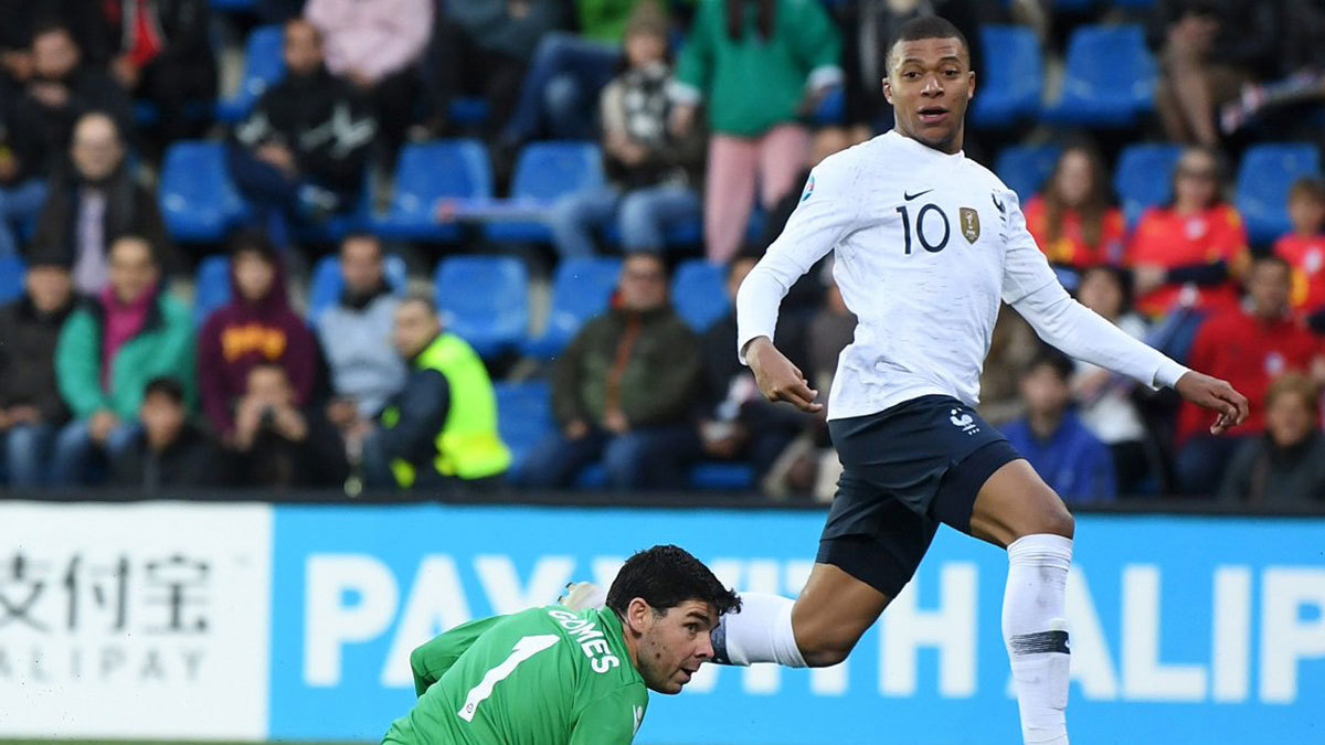 مبابي يحقق رقمًا قياسيًا بهدفه الرائع في مباراة فرنسا ضد أندورا (فيديو)